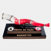 BASE BERRANTE ITEM DECORATIVO
